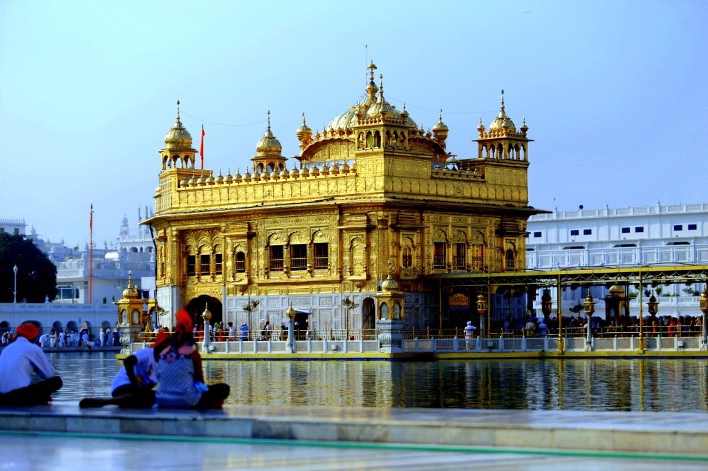 the_golden_temple_in_amritsar