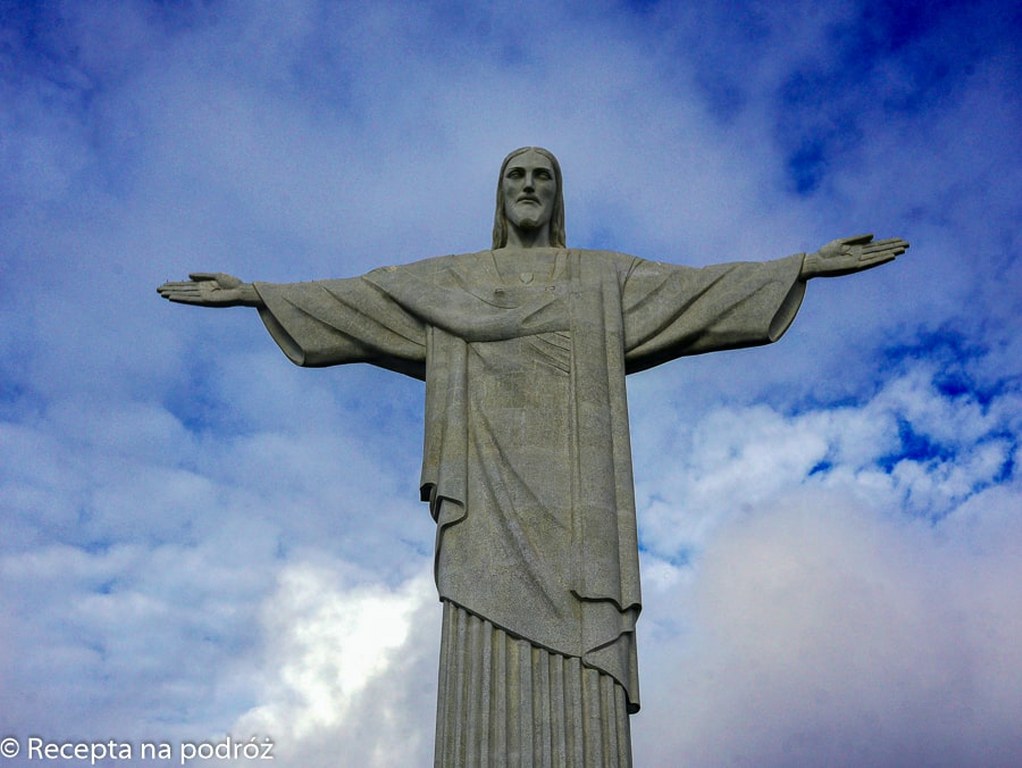 the_statue_of_christ_the_redemptor_in_rio_de_janeiro