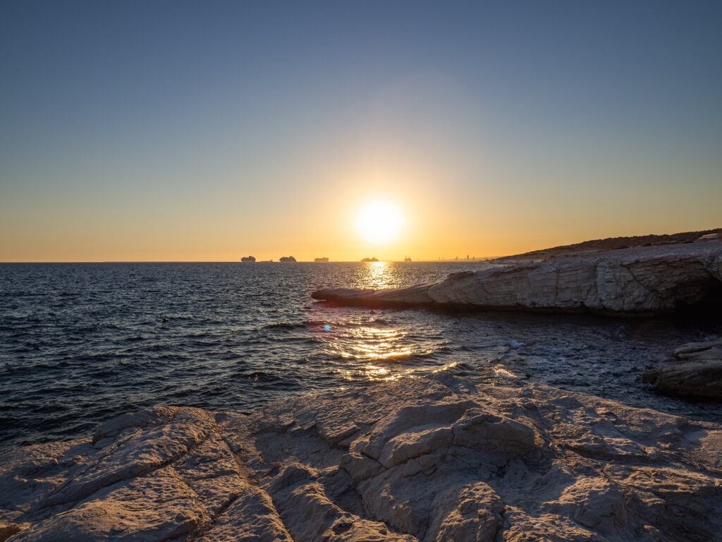 amazing_sunset_in_white_rocks_in_cyprus