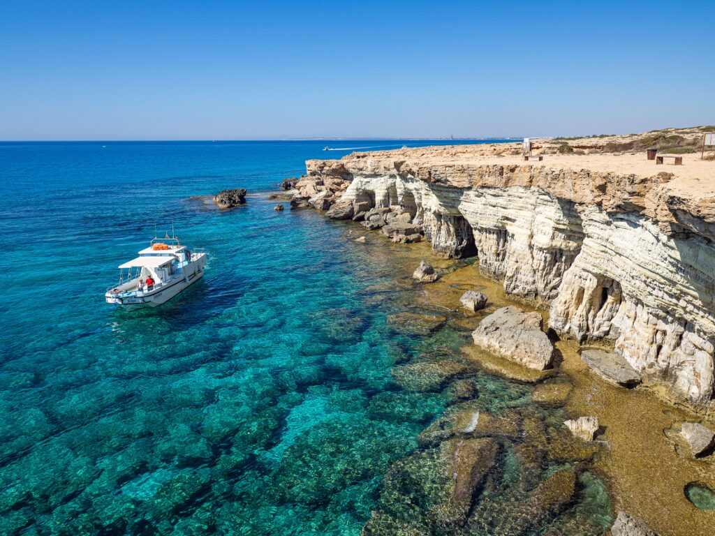 clear_blue_water_in_cyprus