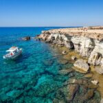 clear_blue_water_in_cyprus